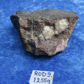 Rodoniitti 1255g raakakivi, keräilykivi. Vittinki Suomi ROD9