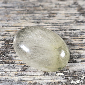 Kapussi rutiilikvartsi 18x25x8mm ovaali cabochon nro K