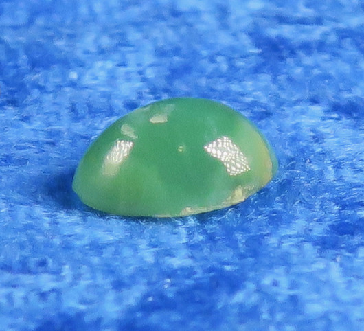 Kapussi krysopraasi, ovaali vihreä 8x10mm nro6