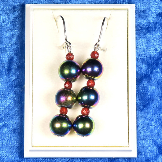 Korvakorut 3 metallihohtoista magneettia ja karneolia