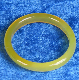 Akaattisormus keltainen kivisormus, leveys 3mm valitse koko