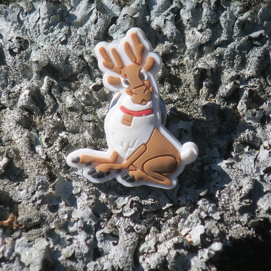 Pinssi poro istuva 30x25mm kumipinssi