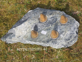 Tuikkualusta 4 tuikulle Serpentiniitti valitse nro A-J