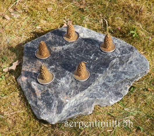 Tuikkualusta 5 tuikulle Serpentiniitti valitse nro A-H