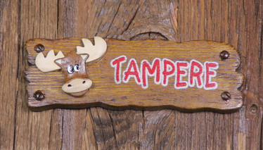 Magneetti Tampere hirvi kyltti puuta 85x28mm