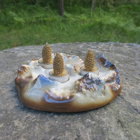 Tuikkualusta  keramiikkavuoret, 3 tuikulle