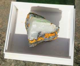 Orpimentti 22x19mm auripigment nro 37R4