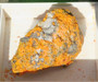 Orpimentti raakakivi 30x20mm auripigment nro 37R20