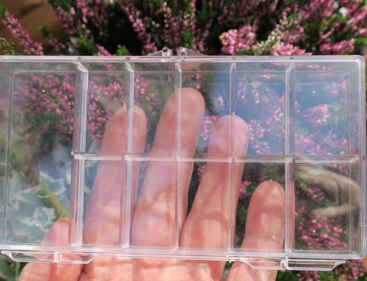 Pleksilokerikko 148x78x18mm, kansi saranalla