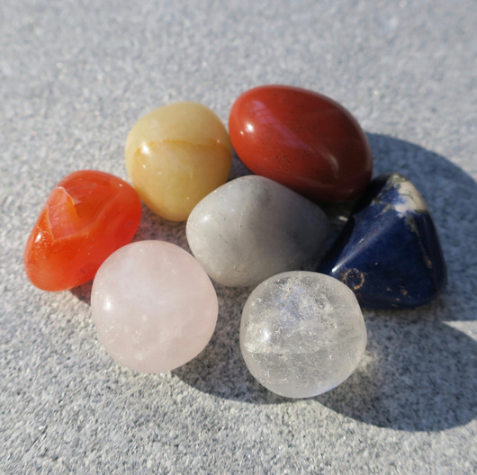 7 chakran hoitokivet chakrahoitosetti 7c30 30g