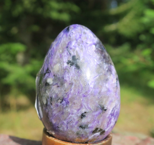 Kivimuna tsharoiitti 137g 55mm violetti nro B