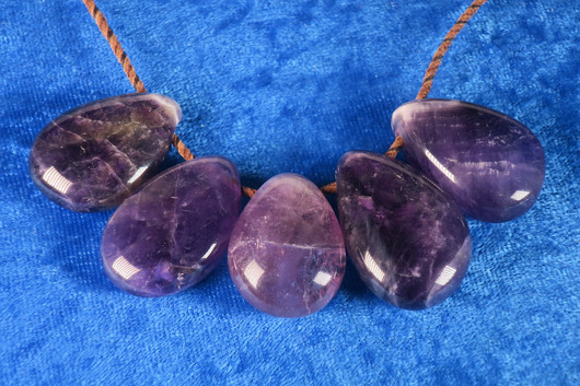 Riipus ametisti, porattu