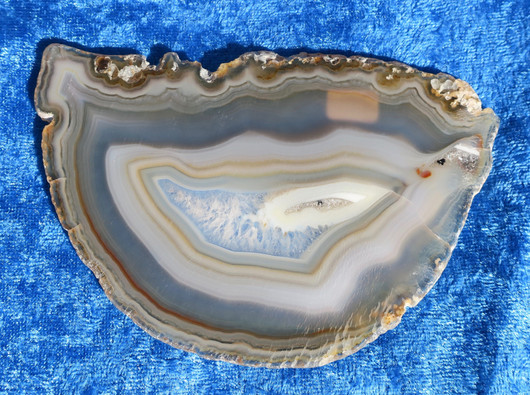 Akaattilevy natural harmaanruskea 120x80mm nro NX1