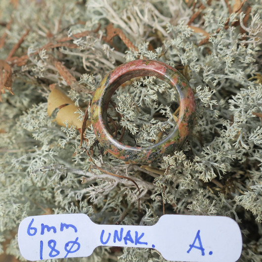 Kivisormus unakiitti 18mm leveys 6mm