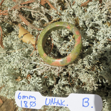 Kivisormus unakiitti 18mm leveys 6mm