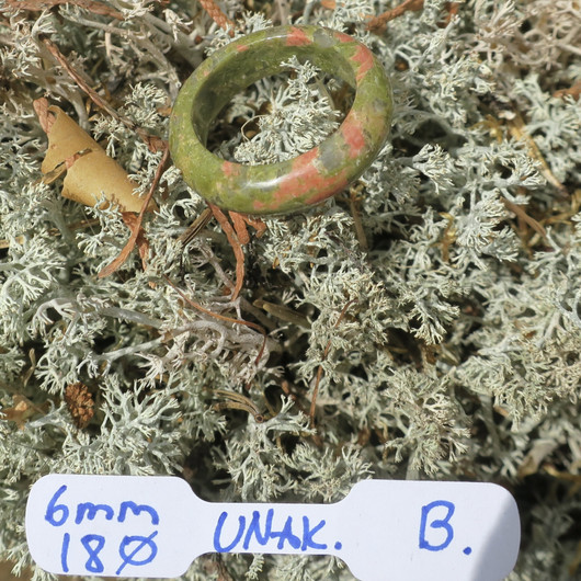 Kivisormus unakiitti 18mm leveys 6mm