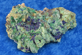 atsuriittimalakiitti 50x40x20mm 38g raakakivi nro 4-45