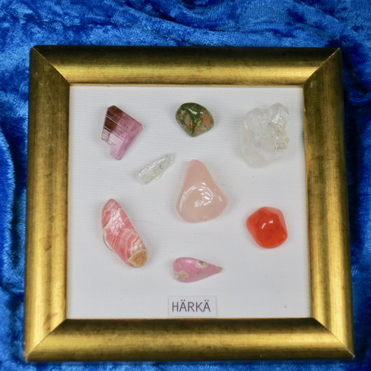 Taulu HÄRKÄ TAURUS onnenkivet K