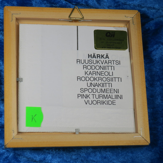 Taulu HÄRKÄ TAURUS onnenkivet K