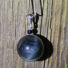 Riipus haukansilmä 16mm, onyksi 4mm