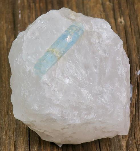 Akvamariinikide 3cm kvartsissa 230g