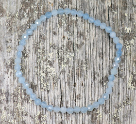 Rannekoru akvamariini viistehiottu 4mm siro