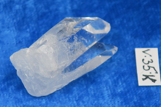 Vuorikide kaksi kidekärkeä 8g 28mm nro V35k