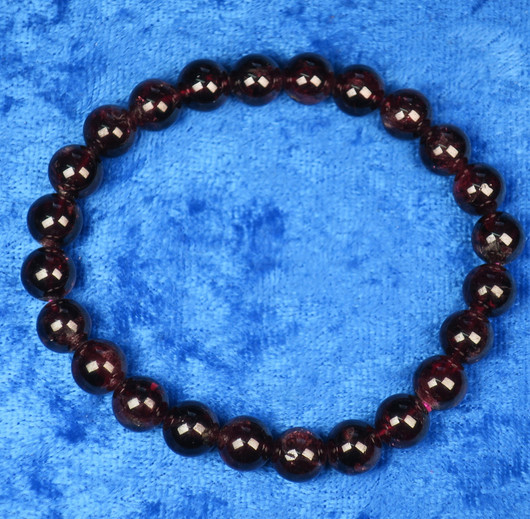 Rannekoru almandiini  granaatti 8mm