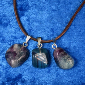 Riipus fluoriitti rumpuhiottu