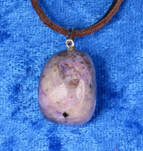 Riipus tsharoiitti rumpuhiottu nroB