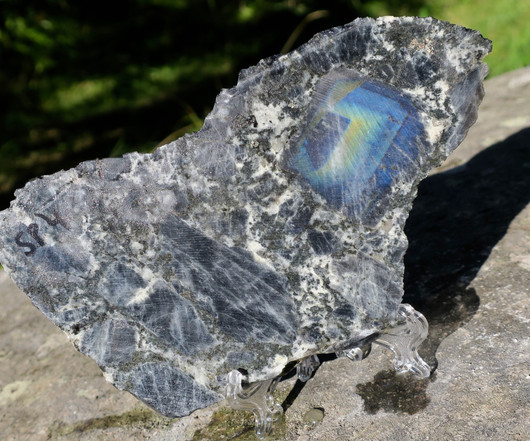 Spektroliitti siivu 140x80x5mm 150g Ylämaa Suomi nro SP4