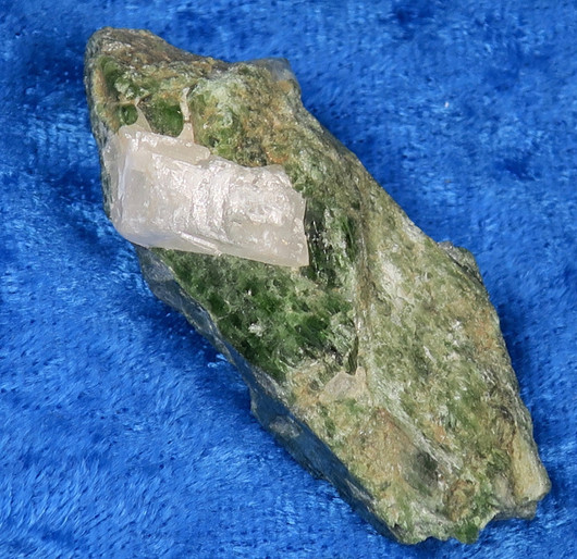 Diopsidi kide raaka vihreä  27g 52mm Meksiko nro 389a