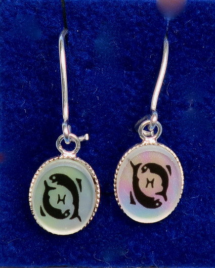 Korvakorut  KALAT PISCES 925-hopea ja simpukka