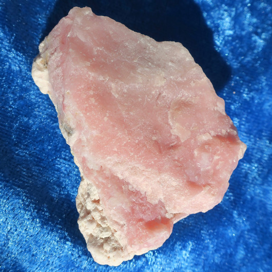 Pinkki opaali Peru 43g 60x45x20mm nro Hiopp3 