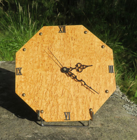 Seinäkello visakoivua 8-kulmainen  25cm 