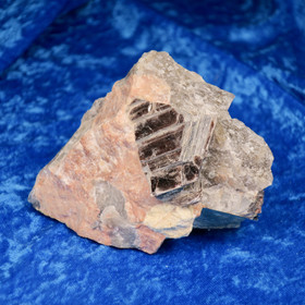 Pegmatiitti biottiitti, berylli kalimaasälpä savukvartsi Hi54 