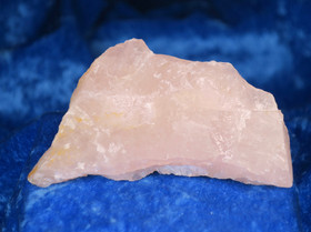 Ruusukvartsi raaka Torro Suomi 80g 80x45x15mm Hiru80aa 