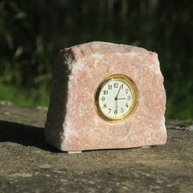 Pöytäkello marmori punavihreä raakapala M7