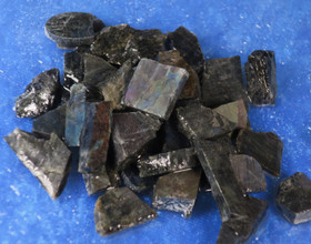 Spektroliitti kivimurske 30g  Ylämaa Suomi