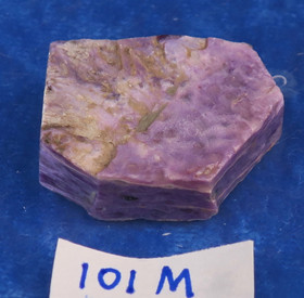 Tsharoiitti siivu 10g 28x22x8mm Hi101m