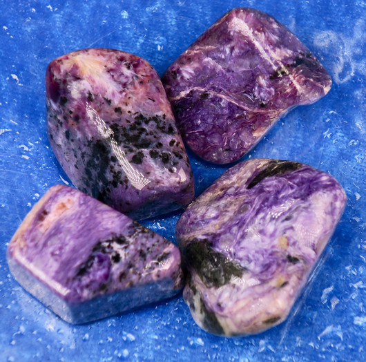 Tsharoiitti 18-24g rumpuhiottu