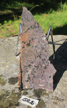 Granaatti siivu 190x80x7mm 250g Suomi GR2 