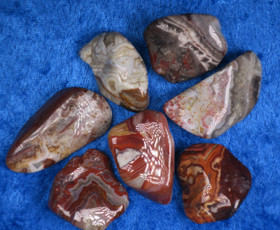 Akaatti pitsiakaatti rumpuhiottu Meksiko. Valitse koko 5-20g