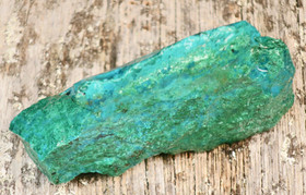 Krysokolla raaka 149g 80x50x30mm Hi97b