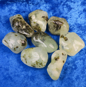 Prehniitti, epidootti vihreä, rumpuhiottu Mali. Valitse koko ja hinta