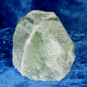 Fluoriitti raaka vihreä 81g 40x30x30mm Kiina
