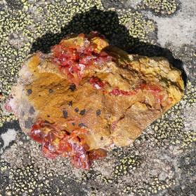 Vanadiniitti 21g 40x30x15mm Marokko 12M