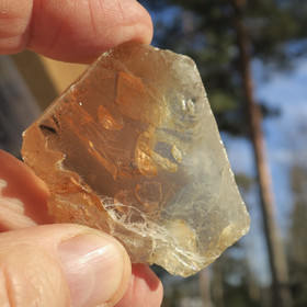 Viinitopaasi siivu 55x50x10mm 65g Hi110b