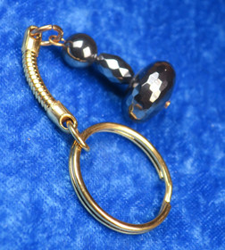 Avaimenperä hematiitti viistehiottu 3 vh2