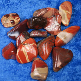 Jaspisbreksia rumpuhiottu. Valitse koko ja hinta